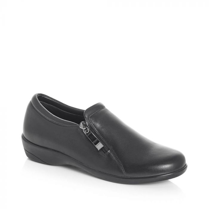 Green Cross women Flat  Zip-Up Walker Black