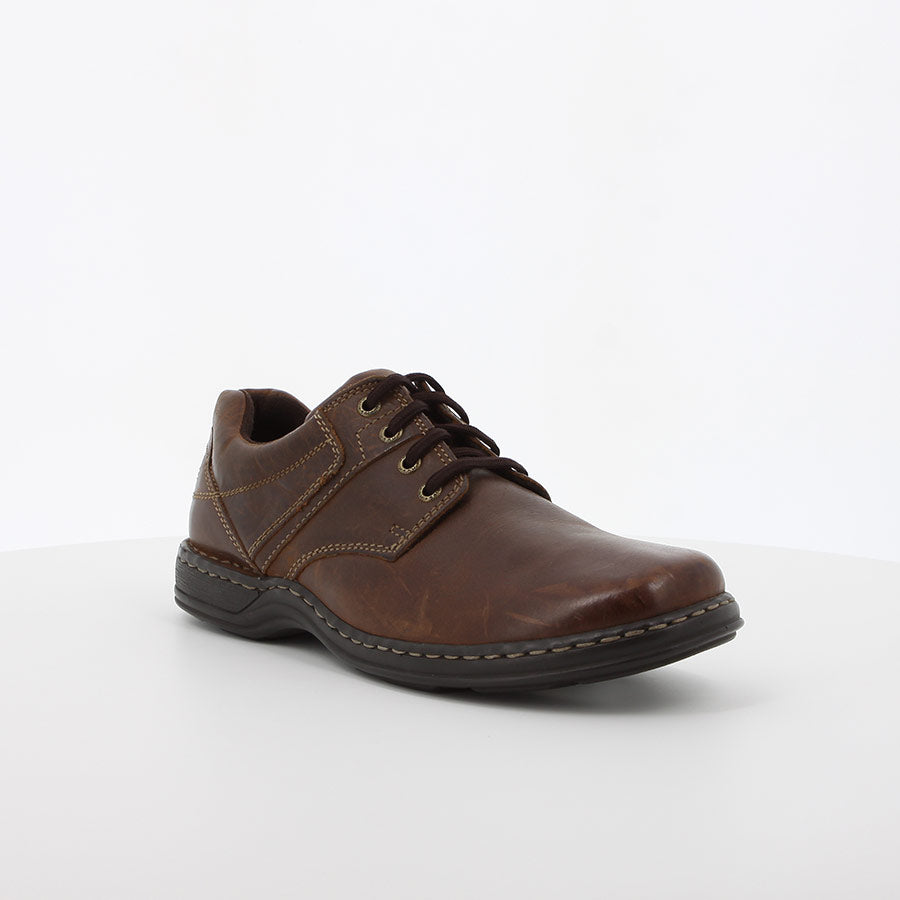 Hush Puppies Men Bennet Chestnut Lace-Up Shoe