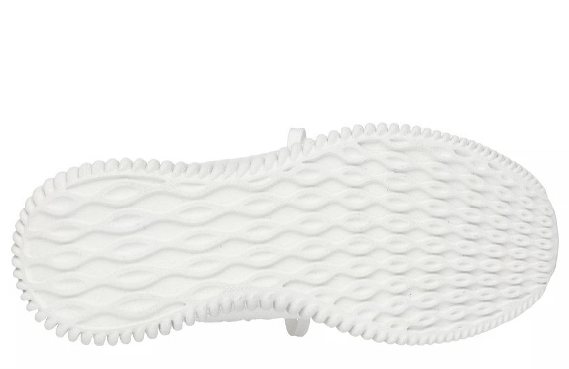 Skechers Women White Mesh Casual Lace up/Slip on