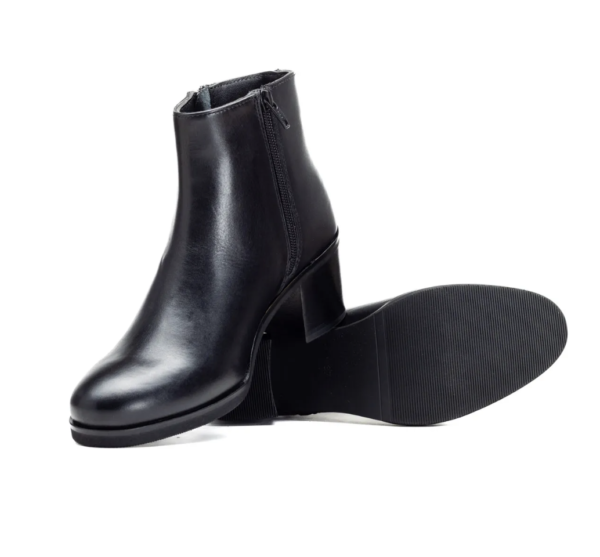 Hush Puppies Women "Lisa"  Ankle Heel Boot - Image 4